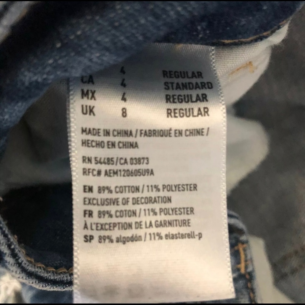 American Eagle Distressed Button Fly Tom Girl Jea… - image 7